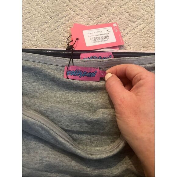 (3) Edikted Built In Bra Tube Tops - Picture 10 of 10